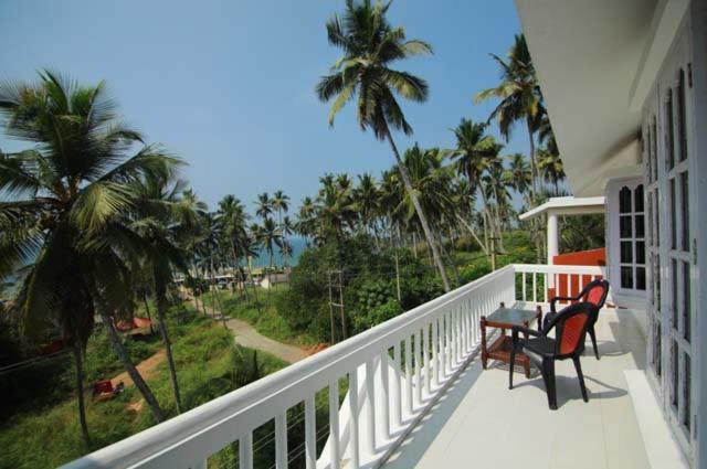 Lyba Homestay Thiruvananthapuram Extérieur photo