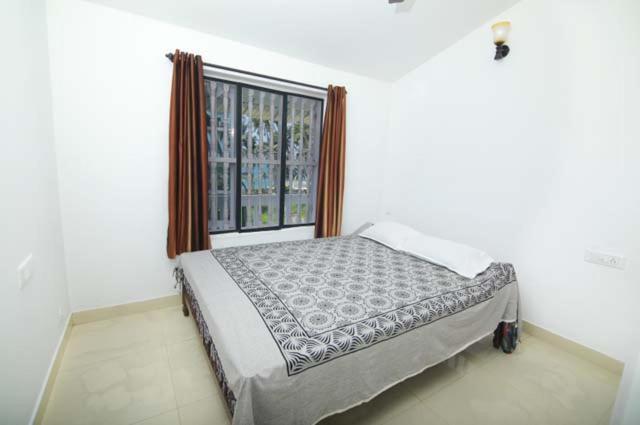 Lyba Homestay Thiruvananthapuram Extérieur photo